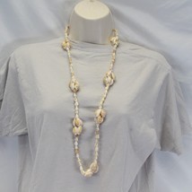 Hawaiian Islands Hawaii Natural Cowrie Sea Shell Lei Necklace 17&quot; Handmade - $12.73