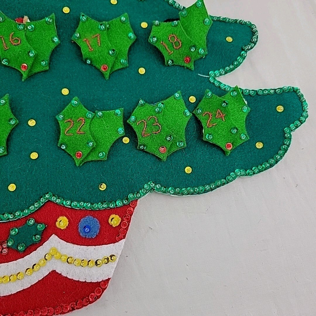 Vtg Jeweled Advent Calendar Felt Sequined Embroidered XMAS Tree Handmade Santa Item image 8