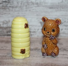 Cute Gift Vintage Salt &amp; Pepper Shaker set Bear with Honeycomb Bee Honey Ceramic - £11.85 GBP