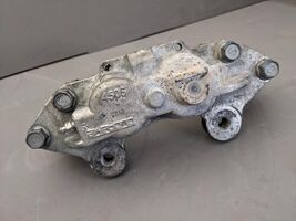 Akebono Front Right Passenger RH Side Brake Caliper 2015-2020 Chevrolet GMC - €63,29 EUR