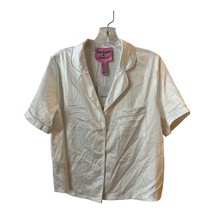 Juicy Couture X Forever 21 White Satin Pajama Set Button-Up Shirt & Shorts - $560.82 MXN