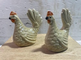 Pair of Brazil Ceramic Beige White Birds Hens Chickens Figurines Fancy T... - £11.39 GBP