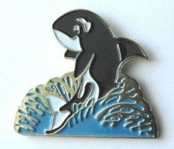 Killer Whale Shamu Sea Oc EAN Mammal Lapel Pin Badge 1 Inch - £4.28 GBP