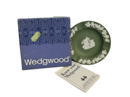 Wedgwood plate ashtray Green ash tray Jasperware candy dish nut vtg angel BOX - £31.10 GBP