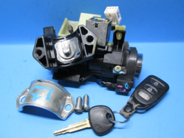 2011-2016 Hyundai Elantra Ignition lock cylinder Switch 1 Key 81910-3X130 OEM - £148.54 GBP