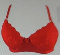Z Red Lace Padded Bra Size 34D - $131.63 MXN