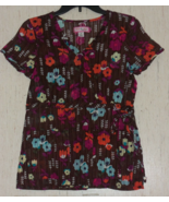EXCELLENT koi by Kathy Peterson NOVELTY FLORAL &amp; PINSTRIPES SCRUBS TOP  ... - $34.34 CAD