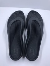 Crocs Black Flip Flop Sandals Women’s Size 8w FITS more Like a 7 Narrow - $18.76