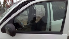 Driver Left Front Door Glass Tinted Fits 01-07 ESCAPE 104394920 - $93.11