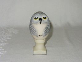 Hand Painted Bird Egg Shaped Owl Figurine Vtg EGGCENTRICS by Bristar - £19.46 GBP