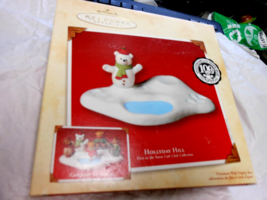 Hallmark Keepsake &quot;Hollyday Hill&quot; 2002 Snowman Ornament &amp; Display Base N... - $6.68