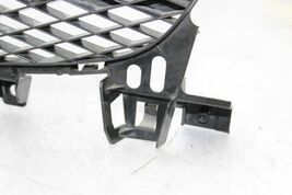 04-08 MAZDA RX8 MANUAL TRANSMISSION Grille F393 image 5