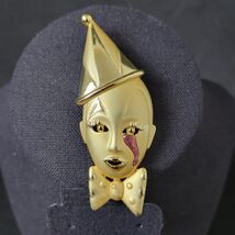Vintage 1980s Sad Crying Pierrot Clown Brooch Enamel Tear Gold Tone Pin ... - $8.45