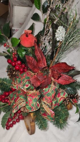 Wood Sleigh Holiday Christmas Centerpiece Decoration Holly Cardinal Pretty Item image 2