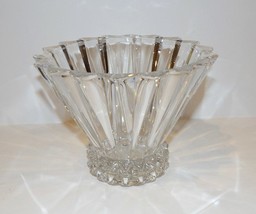 EXQUISITE SIGNED ROSENTHAL GERMANY CRYSTAL BLOSSOM 7 1/2&quot; BOWL - $48.50