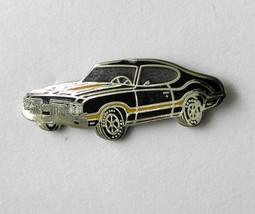 Oldsmobile Cutlass 442 W30 1969 Automobile Car Auto Lapel Pin Badge 1 Inch - £4.49 GBP