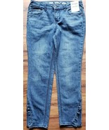 Cat &amp; Jack Brand ~ Girl&#39;s Size 14 ~ Medium Wash Blue Jeans ~ Pleated Hem - $30.69 CAD