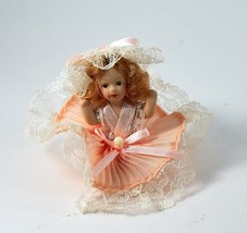 Beauty Porcelain Sitting Doll 2.5&quot; Tall Pastel Orange &amp; Lace Dress Vtg 1980&#39;s - £5.49 GBP