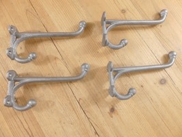 4 LARGE HARNESS HOOKS RACK COAT HAT CAST IRON HEAVY DUTY **READ DESCRIPT... - €28,56 EUR 4 LARGE HARNESS HOOKS RACK COAT HAT CAST IRON HEAVY DUTY **READ DESCRIPT... - €28,56 EUR