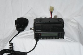 Vertex Standard GX4800UT UHF RADIO WITH MIC-POWERS ON-516c3 - £34.11 GBP