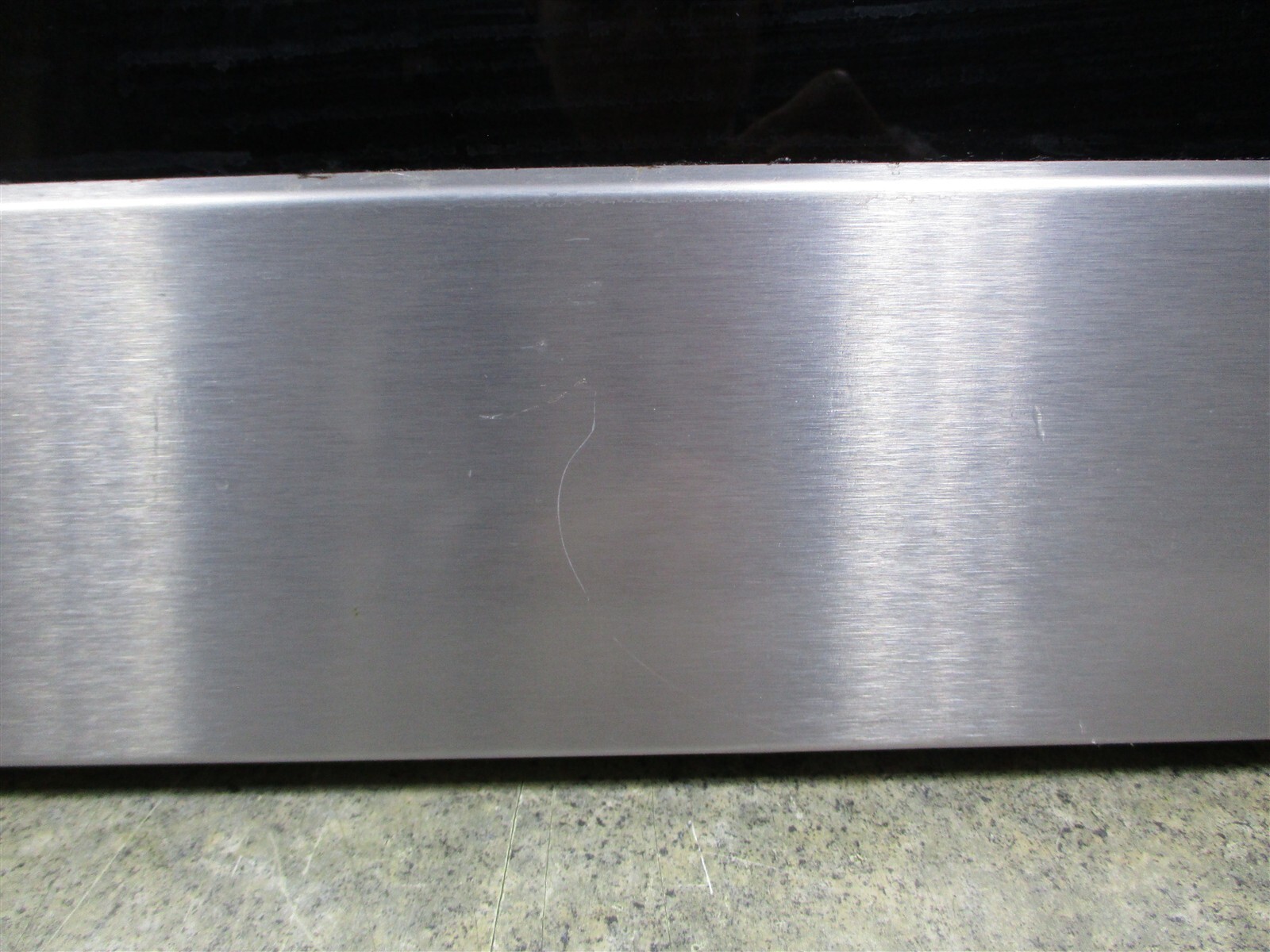 MAYTAG RANGE DOOR GLASS SCRATCHES PART # W11250167 Item image 3