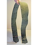 VIETNAM ERA US MILITARY GREEN CANVAS WEBBED PISTOL BELT - $988.16 MXN