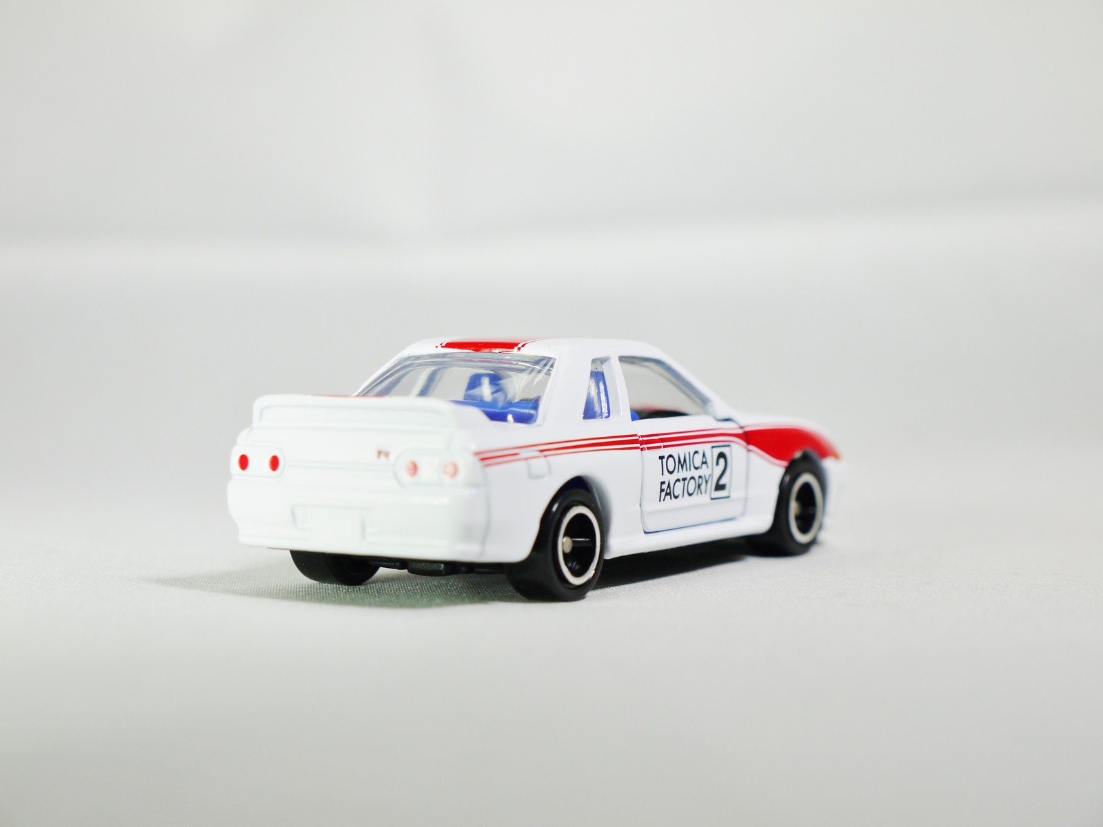 TAKARA TOMY TOMICA ASSEMBLY FACTORY Series 15 NISSAN SKYLINE GT-R R32 ...