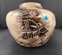 Navajo Horsehair Vase With Etched Turtle &amp; Turquoise Accent SIGNED - $23.99