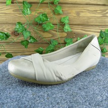 Baretraps Mitsy Women Flat Shoes Beige Fabric Slip On Size 9 Medium - £19.73 GBP
