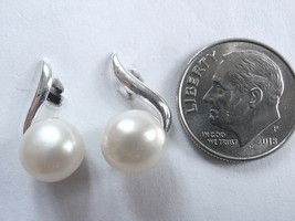 Swerve and Cultured Pearl Stud Earrings 925 Sterling Silver - £11.50 GBP