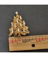 VTG Signed M. Jent Classic Gold Christmas Tree Brooch Crystal Candles Star - $38.09 CAD