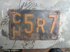  Vintage New Jersey License Plate CH 5R7 1952 - £18.16 GBP