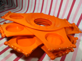 Groovy Vintage 1970&#39;s MoD Orange 8pc Paper Plate &amp; Cup Holder Trays • NEAT!  - £19.94 GBP