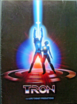 Walt Disney: (Tron) ORIG,1982 Movie Pressbook Classic Cult Film (Rare) - £151.80 GBP