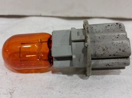 2005 2008 Acura RSX Honda Civic Taillight Socket &amp; Bulb (Amber) H7 - $25.00