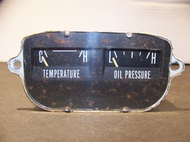 1972 International Travelall Temperature &amp; Oil Pressure Gauges OEM - $134.99