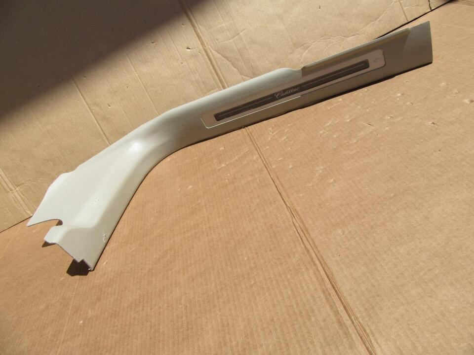 OEM 2016-2019 Cadillac Escalade Glow Kick Panel Molding Door Sill Shale ... - $87.12
