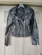 Women&#39;s Faux Leather Motorcycle Jacket Romeo &amp; Juliet Couture SZ S BLACK - £11.00 GBP