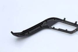 10-18 MERCEDES-BENZ SPRINTER 2500 FRONT RIGHT PASSENGER DOOR HANDLE SHELL Q0832 image 7