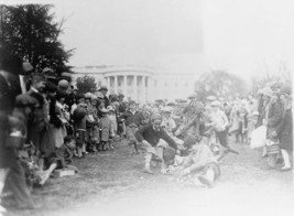Kids Rolling Easter Eggs White House Washington DC April 1, 1929 New 8x1... - $8.81