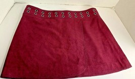 BCBGMaxazria Bordeaux Womens Sz M Faux Suede Mini Skirt Dorthy - $41.58