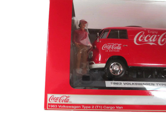 Coca-Cola 1967 VW T1 Cargo Van w/ Driver  New in Box 1:24 Scale - £32.62 GBP
