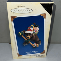 Hallmark Keepsake 2005 HOCKEY THRILLS Nick and Christopher Bear Ornament - $11.76