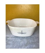 Corning Ware Trefoil 2 1/2 quart Pan no lid - £15.36 GBP