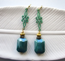 Handmade Gem Cut Glossy Glass Bead Gold Tone Earrings, Free Shipping! - $8.55