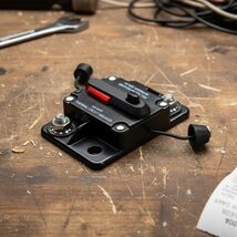 60 Amp Marine Circuit Breaker Switch for Trolling Motor Battery Box,  12V - $157.34 MXN