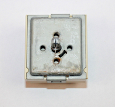 Maytag Range : Dual Surface Burner Control Switch (WP74003122) {P8063} - $38.00