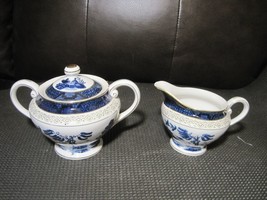 Vintage Double Phoenix Blue Willow Creamer &amp; Sugar Bowl W/ Lid - £27.06 GBP