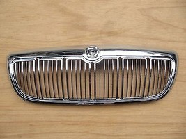 Mercury Grand Marquis 1998-02 Chrome Grille With Clips - $45.09