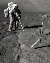 Harrison Schmitt Apollo 17 Astronaut Retrieving Lunar Sample 8X10 Nasa Photo - £8.75 GBP